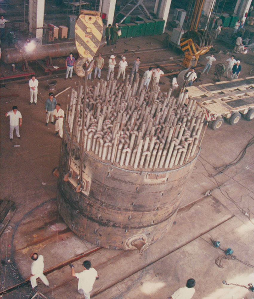 1992年為齊魯石化氯堿廠(chǎng)制造的氧氯化反應(yīng)器