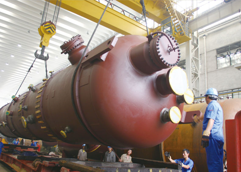 2008年8月南京惠生洗滌塔(厚度90+4)