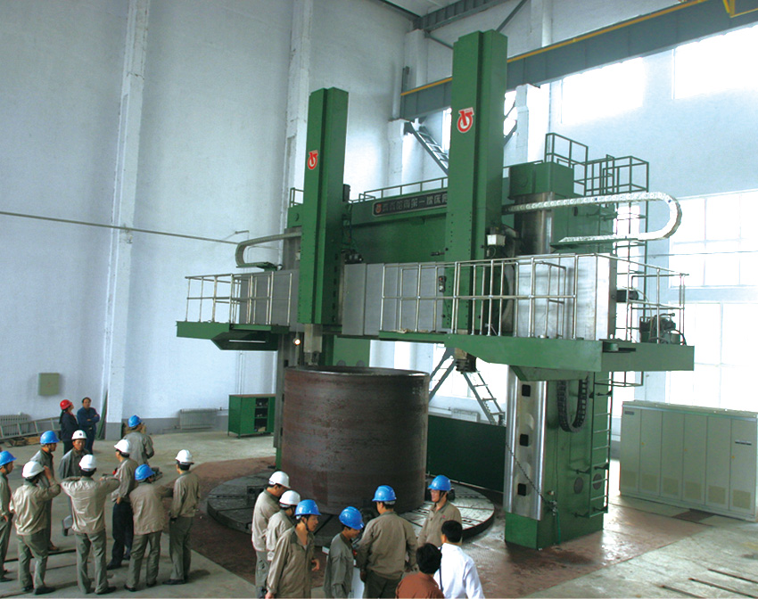 大型DVT630×40/80雙柱數(shù)控立式車床